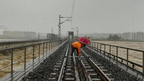 瑪佐尼戶外反光衣定制