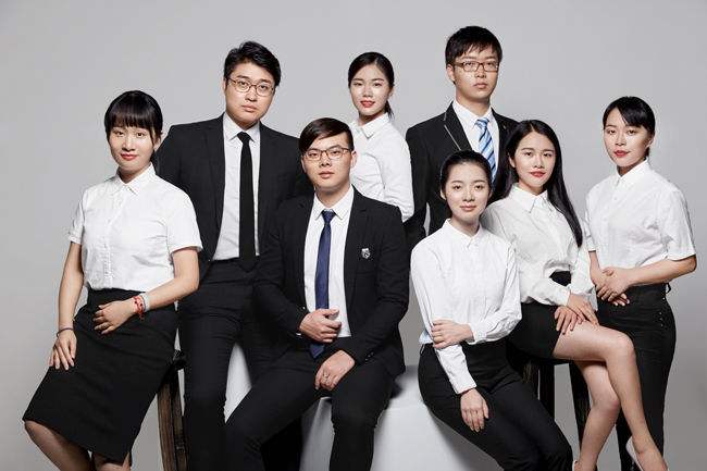 酒店工服訂購團體照