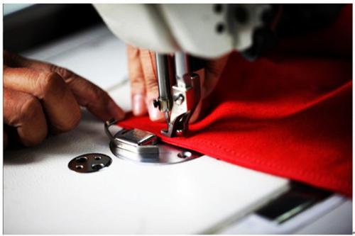 員工工服價(jià)格影響因素