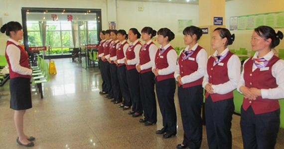 酒店餐飲員工工服定做