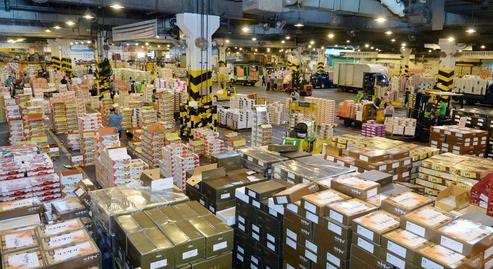 定制工服的批發(fā)市場(chǎng)